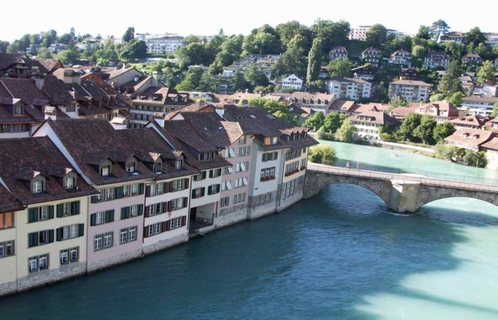 Singles Singles por Suiza, Selva Negra y Alsacia